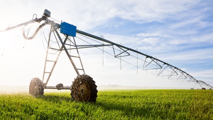 irrigation pivot